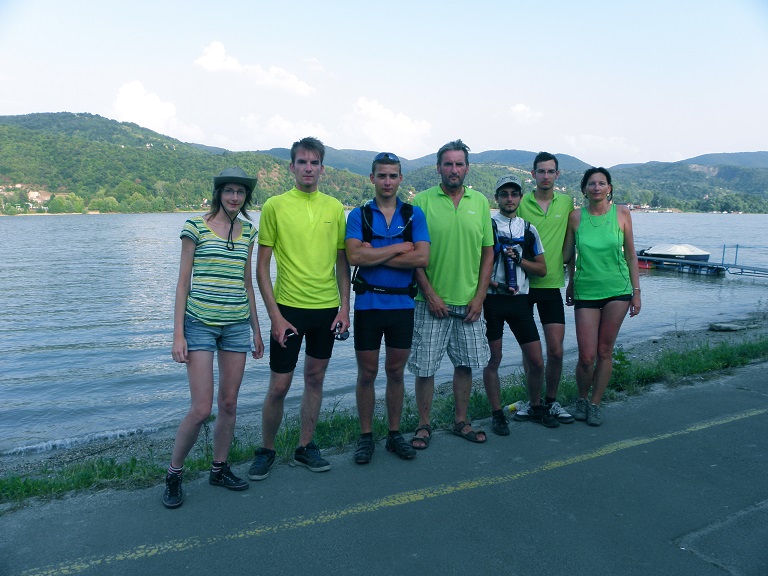 The whole crew at the end of our trip :) The whole crew at the end of our trip :)