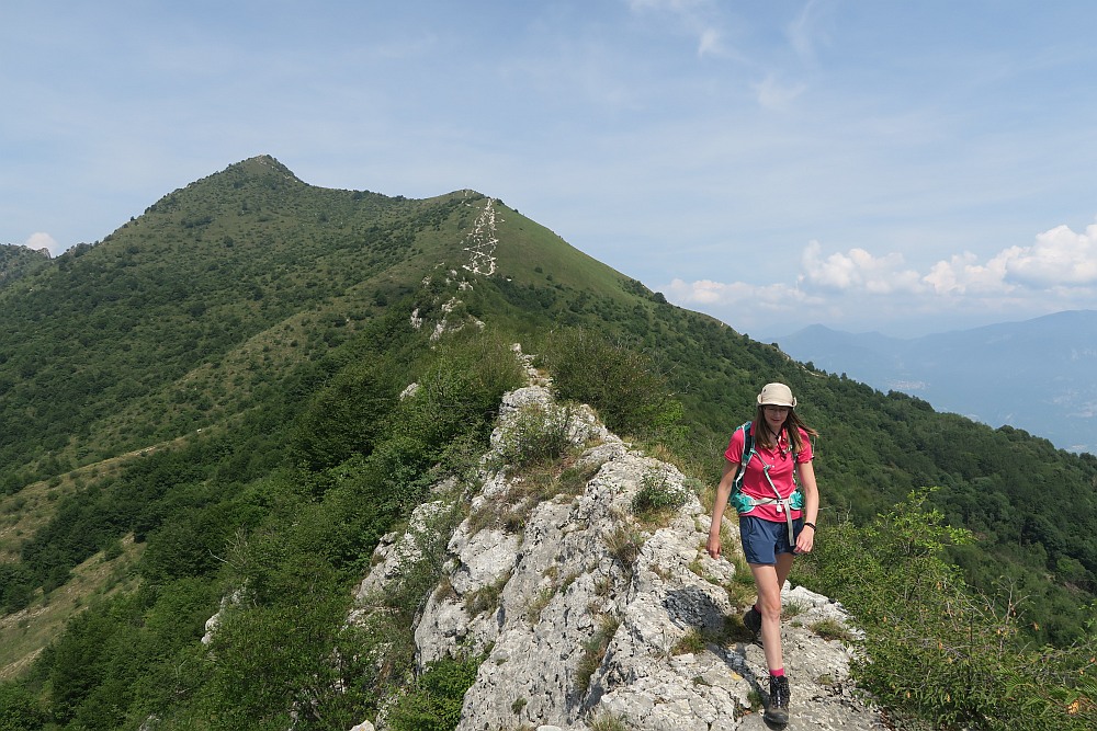 Walking along the ridge to Monte Vignole. You can see Corna Trentapassi in the background. 