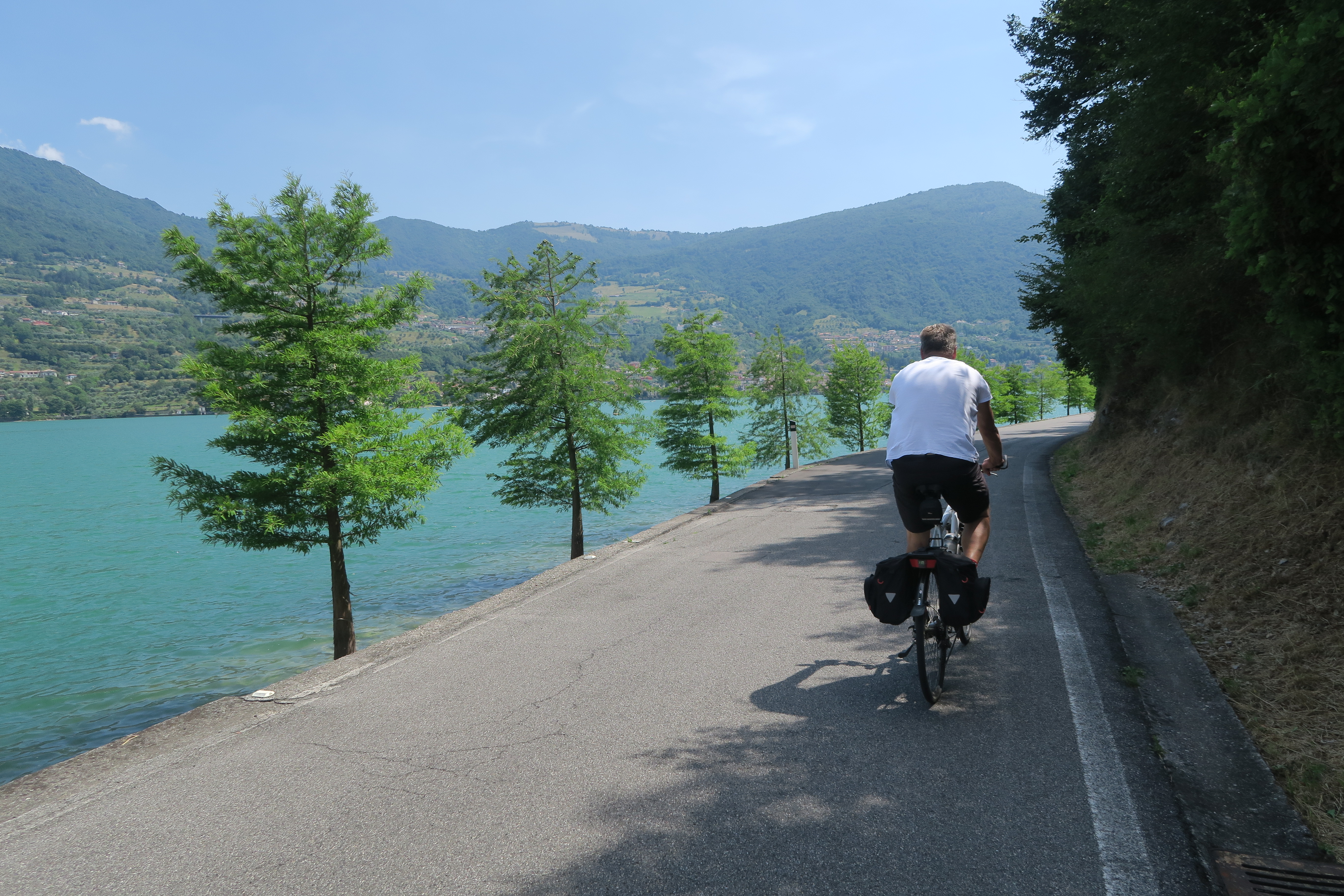 cycling-around-monte-isola-in-italy-europes-largest-lake-island