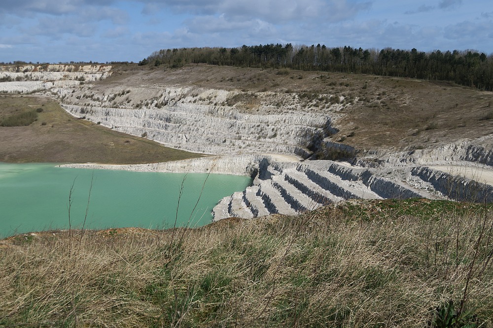 Kensworth Quarry Circular walk